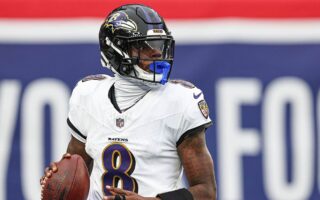 Ravens star Lamar Jackson scores five touchdowns to destroy Giants