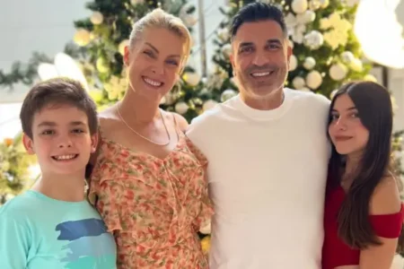 Ana Hickmann e Edu Guedes Celebram Primeiro Natal Como Noivos e em Família