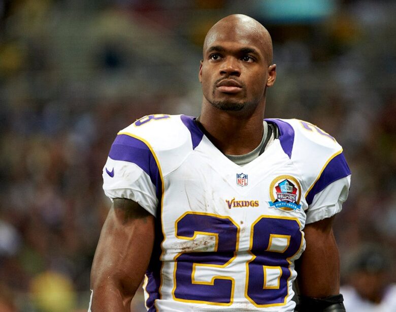 Former NFL star Adrian Peterson has arrest warrant issued: report