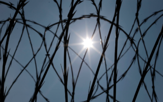 Louisiana prisons often hold inmates after their release date: DOJ