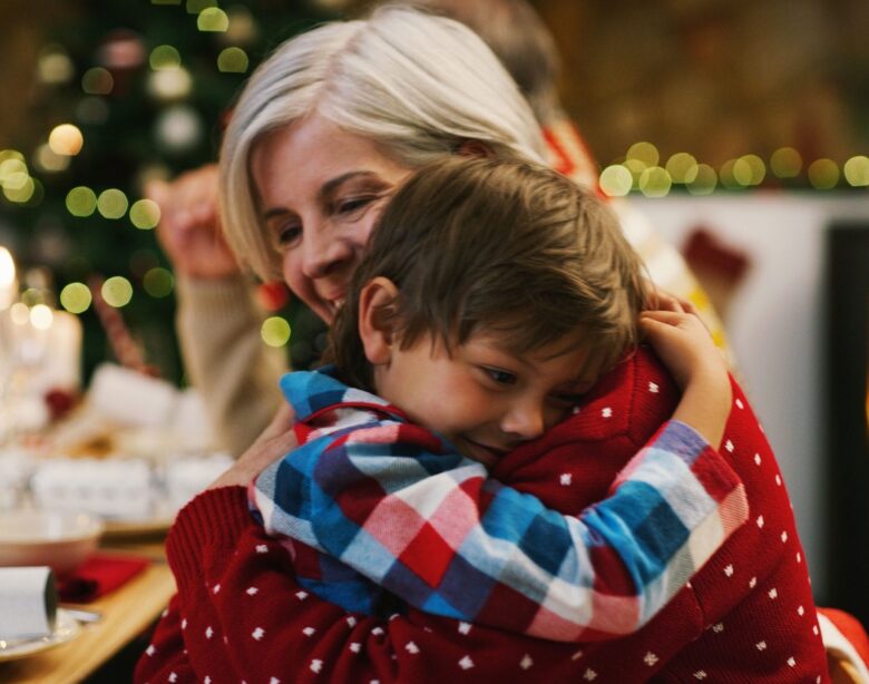 10 tips for dementia caregivers to make the holidays less stressful