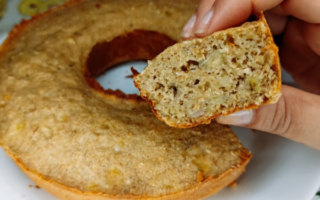 Bolo de Banana com Aveia: Saudável e Sem Farinha.