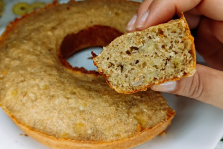 Bolo de Banana com Aveia: Saudável e Sem Farinha.