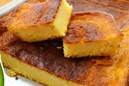 Bolo de Fubá com Queijo: Uma Versão Diferente e Deliciosa!