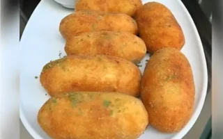 Croquete de Batata com Queijo: A Melhor Maneira de Fazer Esse Petisco Simples e Fácil!