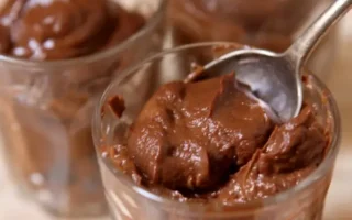 Mousse de Chocolate com Apenas 2 Ingredientes: Rápido e Cremoso!