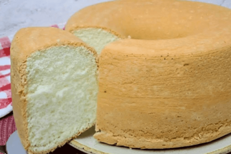 Receita de Bolo de Maizena: Uma Delícia Simples e Macia