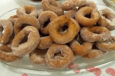 Rosquinhas Fritas Caseiras: Receita da Vovó para o Café da Tarde!