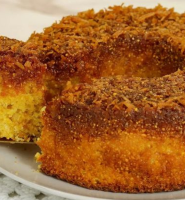 Bolo de Milho Verde com Coco: Fofinho e Irresistível!