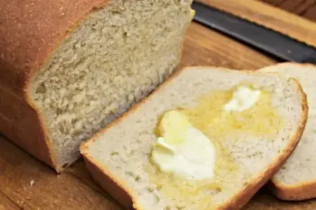 Pão Caseiro de Liquidificador: Sem Sovar e Muito Macio!